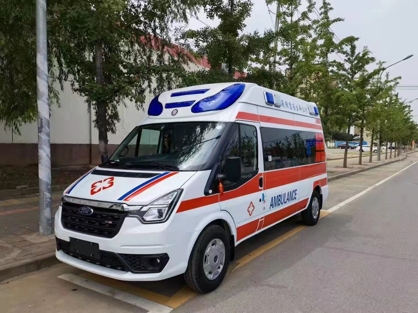 塔什库尔干塔吉克妇婴监护型护送